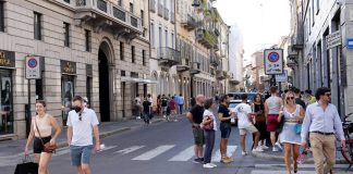 Covid oggi Italia, 26.693 contagi e 152 morti: bollettino 12 agosto