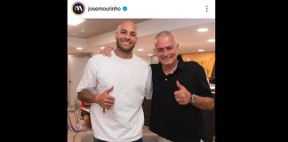 Roma, Mourinho scherza con Jacobs: “Può giocare in difesa e attacco”