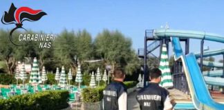 “Piscine piene di batteri fecali”, chiusi 10 parchi acquatici