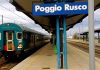 Lanciano petardi in stazione, poi fanno resistenza ai CC: denunciati 3 giovanissimi Aggressione sul treno,"tornelli in stazione e spray al peperoncino per i capitreno". De Corato: "militari a bordo"