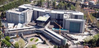 Cade sulla pista da cross, grave motociclista 17enne