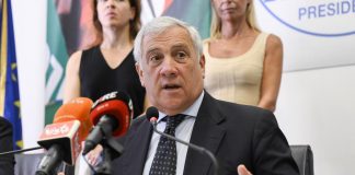 Elezioni 2022, Tajani: “Blocco navale? Difficilmente realizzabile”