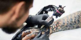 Professioni, Giuseppin (Ass. Tatuatori): “Con Covid più abusivi, a rischio concorrenza e salute clienti”
