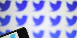 Arabia Saudita, studentessa condannata a 34 anni per aver usato Twitter