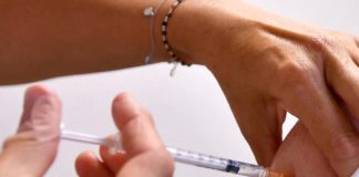 Vaiolo delle scimmie, al via vaccino in Italia: cosa dicono Andreoni, Bassetti e Galli