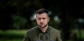 Ucraina, Zelensky promette: “Risposta forte a bombe Russia”