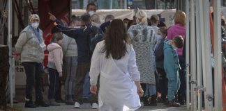 Covid, In Italia 17.668 nuovi positivi e 48 vittime