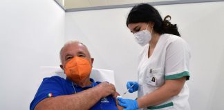 Covid, In Italia 23.161 positivi e 93 morti