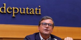 Calenda “Draghi ha detto no? Non poteva fare altrimenti”