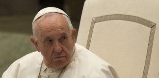 Papa “La pace è possibile quando tacciono le armi”