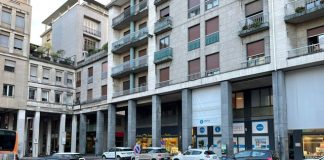 Aveva l’ordine di lasciare l’Italia, lo beccano in piazza Cavallotti: denunciato 18enne