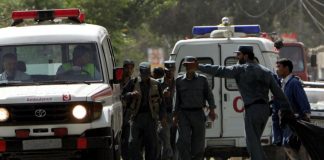 Afghanistan, attacco kamikaze a scuola: 32 morti e 40 feriti