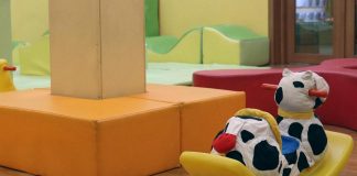 Isernia, insulti e botte a bimbo di 4 anni: maestra sospesa