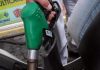 Prezzi benzina, oggi ancora in calo alla pompa