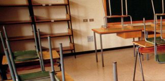 Benevento, prof arrestata per violenza sessuale su alunno 12enne