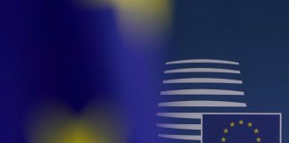 Visti Russia, Commissione Ue sospende accordo