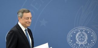 Soldi Russia, Draghi sente Blinken: “Non ci sono partiti italiani”