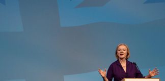 Gran Bretagna, Liz Truss è la nuova premier