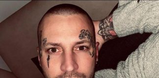 Morto a 35 anni Manuel Vallicella, tatuatore ed ex tronista di ‘Uomini e Donne’