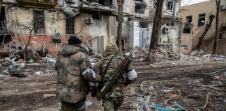 Ucraina, sul Nyt le telefonate dei militari russi: “Questa guerra la scelta peggiore”