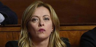 Meloni diffida media a non pubblicare foto o pedinare la figlia