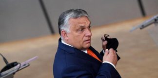 Parlamento Ue: “Ungheria non è più una vera democrazia”