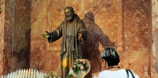 Padre Pio, ministro Cappuccini: “Esporre tutto l’anno suo cuore? Richiesta senza fondamento”