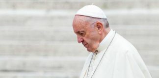 Ucraina, Papa: “Medico mi vieta per ora di andare a Kiev o Mosca”