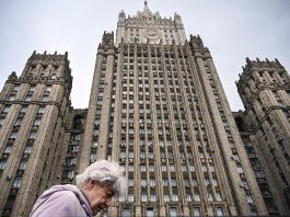 Crolla Borsa di Mosca, Putin può dare colpo finale a economia russa