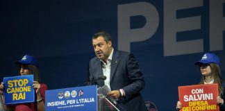 Ue, ira Salvini: “Da von der Leyen squallida minaccia, bullismo istituzionale”