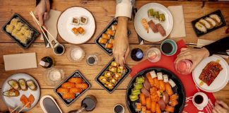 Food, in Italia tutti pazzi per sushi e poké