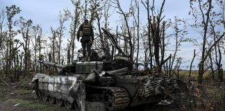 Ucraina, Peskov: “Putin a conoscenza di ritiro truppe Russia”