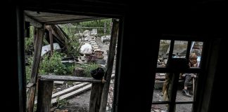 Ucraina, Russia bombarda diga: evacuata città di Zelensky