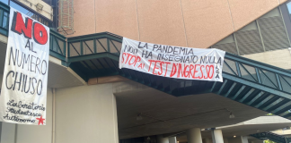Protesta studenti a Palermo, ‘Stop a test ingresso a Medicina’