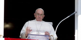Papa “Si giunga subito al cessate il fuoco in Ucraina, si cerchino soluzioni”