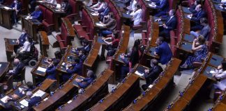 Camera, fumata nera nelle prime tre votazioni per il presidente