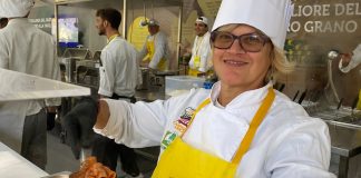Bollette, Coldiretti: torna fai da te in cucina per 8 italiani su 10