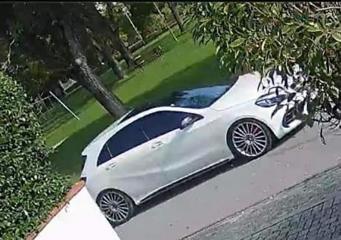 Furto in villa a Levata: le telecamere riprendono tre ladri e l'auto utilizzata