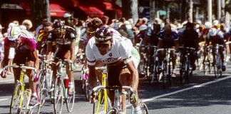 Alla XXV edizione dell’Eroica oggi c’era anche Bugno: “Bellissima passeggiata, tornerò l’anno prossimo”