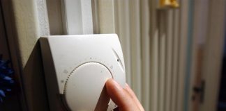 Gas e riscaldamento, regole termosifoni: temperatura e orari