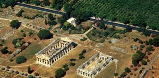 All’archeologo Zahi Hawass il Premio della Borsa Mediterranea del Turismo di Paestum