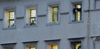 Carceri, Garante: “Numero suicidi mai così alto, subito riforma”