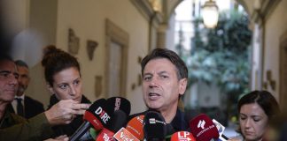 Conte deputato, incontro con eletti M5S a Montecitorio
