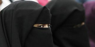 Turchia, Erdogan propone referendum per introdurre velo islamico