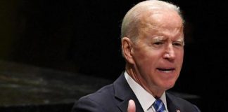Ucraina, Biden: “Putin in una posizione molto difficile”