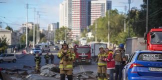 Ucraina, allarme aereo a Kiev. Raid nella notte a Zaporizhzhia