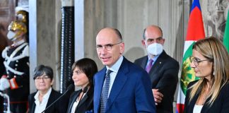 Consultazioni, Letta: “Berlusconi e applausi Forza Italia vulnus gravissimo”