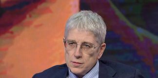 Mario Giordano conferma: “‘Fuori dal coro’ sospesa dal 15 novembre”