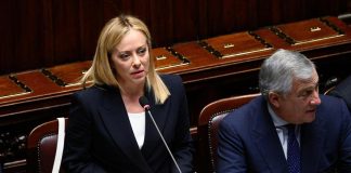 Covid Italia, Meloni: “Non replicheremo modello restrittivo”
