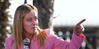 Meloni sceglie Milano per prima uscita dopo voto, atteso incontro con Berlusconi